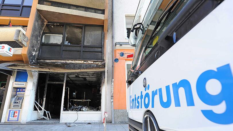 Die Sprengung der Bombe in Schwabing hinterließ große Schäden.