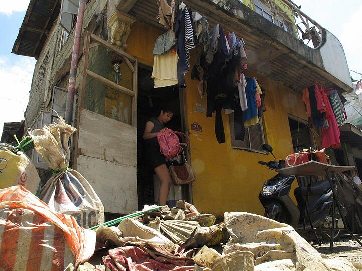 Bilder der Verwüstung: Taifun "Nesat" verwüstet die Philippinen - Die Bilder