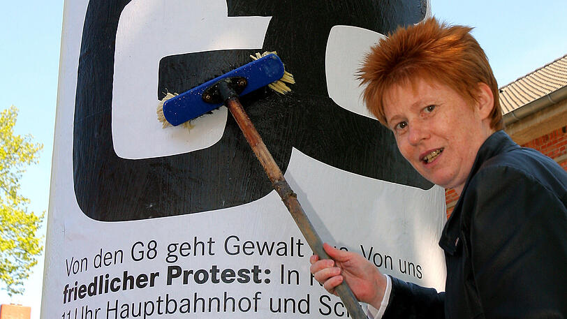 "Die Nato ist ein überlebtes Instrument des Kalten Krieges", sagt Petra Pau.
