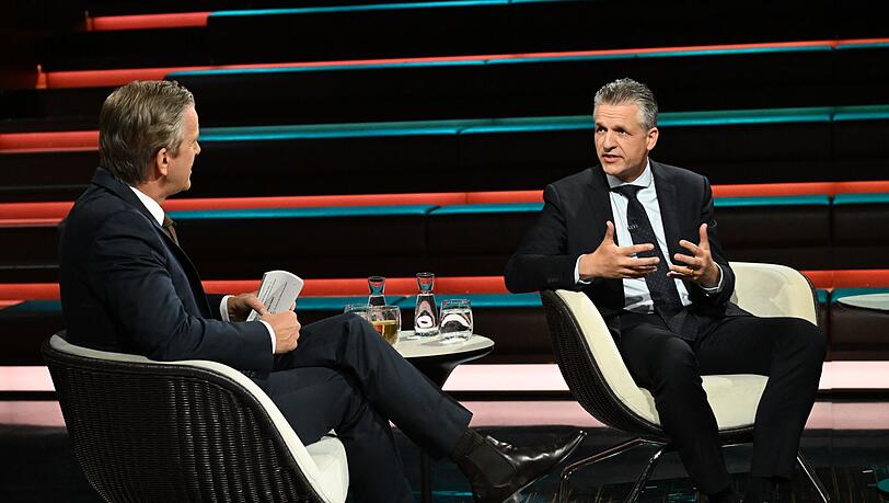 ZDF-Moderator Markus Lanz lockte CDU-Politiker Thorsten Frei aus der Reserve, als es um die politische Zukunft von Friedrich Merz und Jens Spahn ging. ZDF-Moderator Markus Lanz lockte CDU-Politiker Thorsten Frei aus der Reserve, als es um die politische Zukunft von Friedrich Merz und Jens Spahn ging.