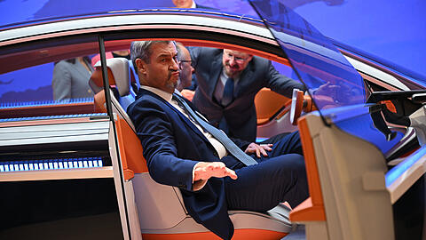 Ministerpräsident Markus Söder (CSU) bei der Eröffnung der Automesse IAA Mobility in München.