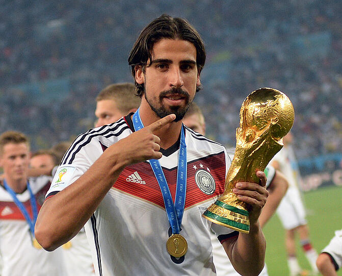 Führt die DFB-Elf als Kapitän gegen Spanien an: Sami Khedira