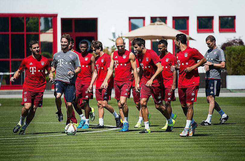 Es geht wieder los! Wir zeigen Ihnen die Bilder vom Trainingsstart des FC Bayern.
