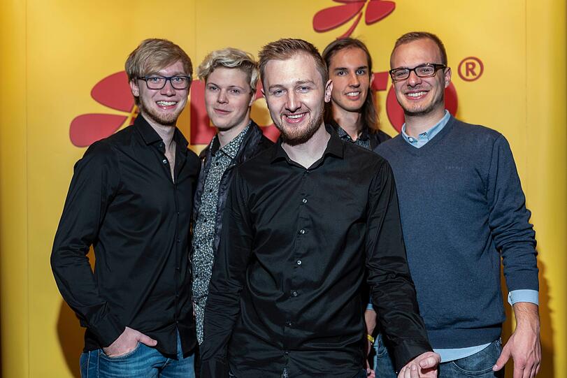 Nach über 100 eingereichten musikalischen Beiträgen bebte die, bis auf den letzten Platz besetzte, Freiheiz-Halle beim großen Finale des &bdquo;LOTTO Bayern MusicAward 2018&ldquo; in München.