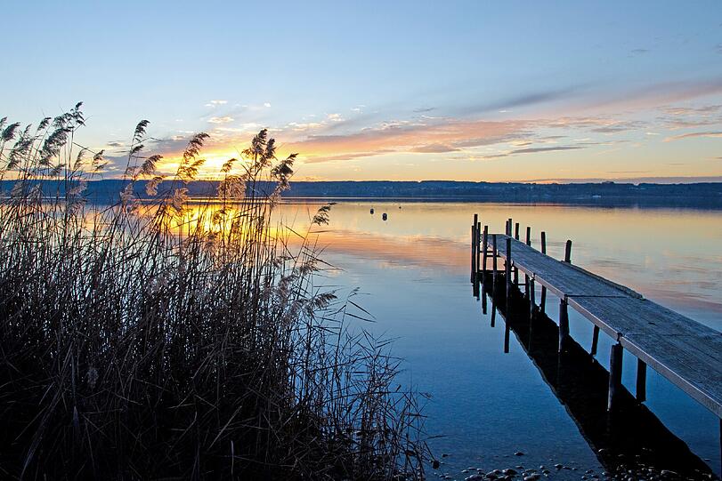 Die Bilder zeigen Ausschnitte in und um München. Zum Beispiel hier den Ammersee.