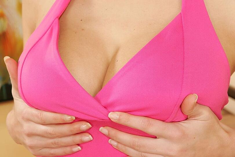 Miriam, 28 Jahre  Mehr Bilder von mir gibt es auf erotik1.de