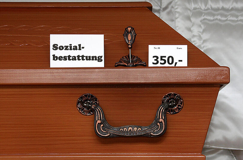 Ein günstiger Sarg für Amtsbestattungen.