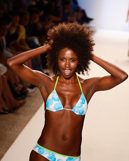Heiß geht es weiter auf der Mercedes Fashion Week in Miami.