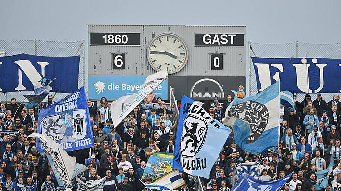 Dieses Spiel werden die Löwen nicht so schnell vergessen: Der TSV 1860 München schießt den SC Freiburg II mit 6:0 in der Liga ab.