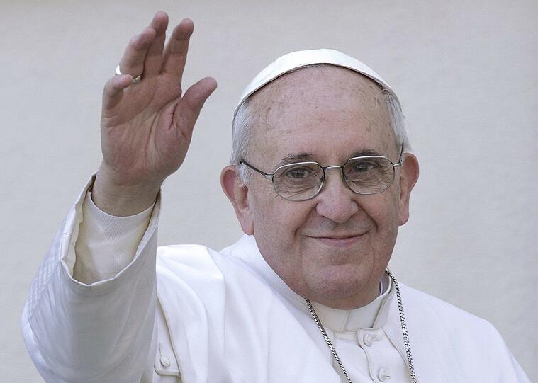 Frage 1: Nach welchem Heiligen benannte sich Papst Franziskus I.?