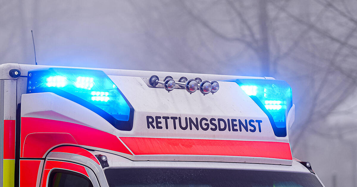 Schwerer-Unfall-in-Gr-nwald-SUV-f-hrt-Rentnerin-um