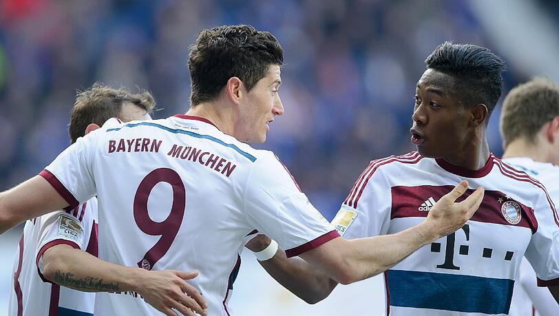Der FC Bayern gewinnt mit 6:0 gegen Paderborn und feiert damit den zweiten Kantersieg in Folge. Der FC Bayern gewinnt mit 6:0 gegen Paderborn und feiert damit den zweiten Kantersieg in Folge.