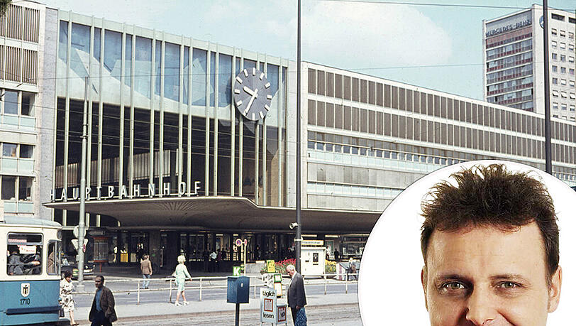 Schaut doch ganz gut aus, oder? Der noch nicht vergammelte Schwammerl mit „Hauptbahnhof“-Schrift, hier noch ohne störenden Aufzugs-Einbau und Radl-Verhau im Jahr 1976. Schaut doch ganz gut aus, oder? Der noch nicht vergammelte Schwammerl mit „Hauptbahnhof“-Schrift, hier noch ohne störenden Aufzugs-Einbau und Radl-Verhau im Jahr 1976.