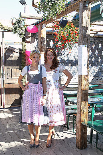 Die Bilder vom Estée Lauder Ladies Lunch im Käfer Zelt.
