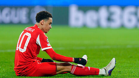 Jamal Musiala hat Probleme am operierten linken Bein.