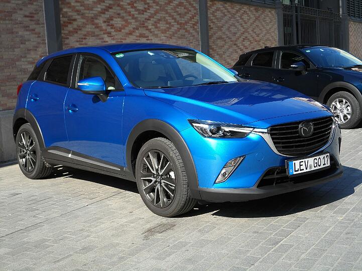 Bringt frischen Wind und verschärfte Konkurrenz in die Klasse der kompakten SUV: Der Mazda CX-3 startet im Juni in Deutschland.