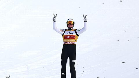 Zwei Siege hat Domen Prevc schon. Werden es nach vier Tournee-Springen vier sein? Zwei Siege hat Domen Prevc schon. Werden es nach vier Tournee-Springen vier sein?