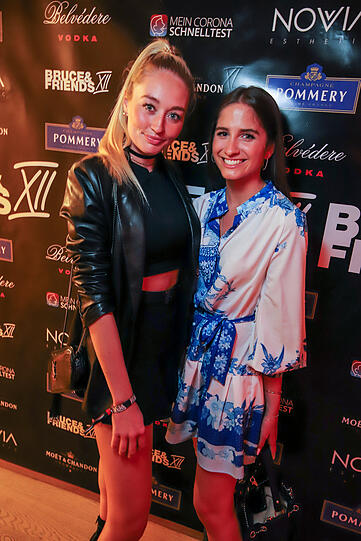 Emily Schweiger und Lucia Strunz