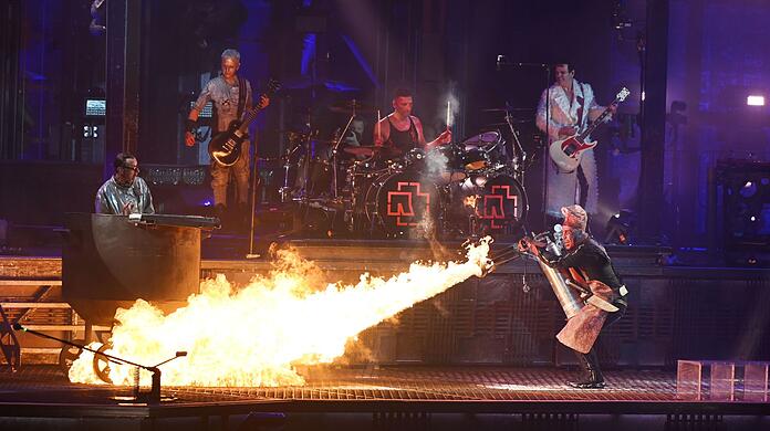 Rammstein-Konzerte stehen für Spektakel. Nach den Vorwürfen gegen die Band ist vielen Fans die Lust darauf vergangen.