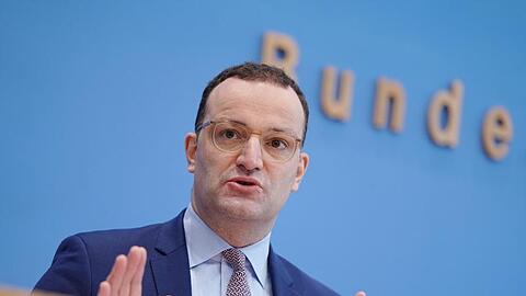 Der geschäftsführende Gesundheitsminister Jens Spahn spricht über die Entwicklung in der Corona-Pandemie.