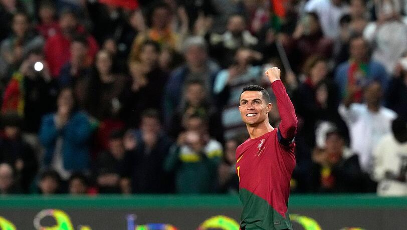 Erzielte in seinem 197. Länderspiel für Portugal zwei Tore: Superstar Cristiano Ronaldo. Erzielte in seinem 197. Länderspiel für Portugal zwei Tore: Superstar Cristiano Ronaldo.