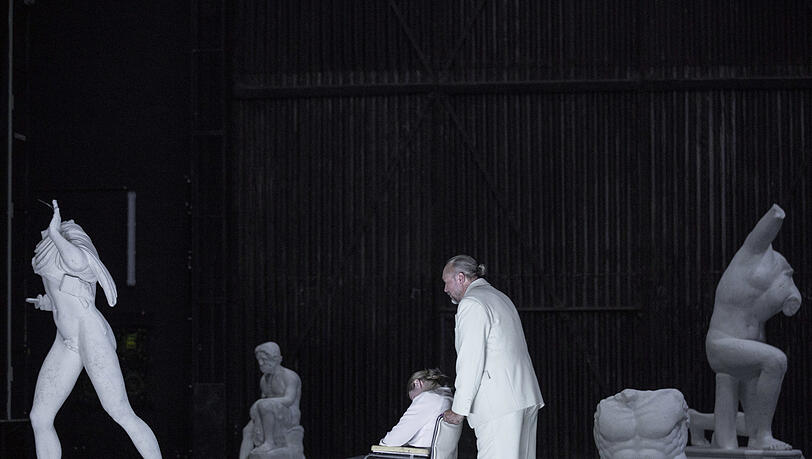 Brandon Jovanovich und Victoria Karkacheva in "Pénélope“. Brandon Jovanovich und Victoria Karkacheva in "Pénélope“.