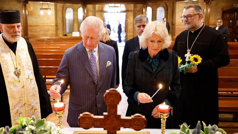 Prinz Charles und Herzogin Camilla in der ukrainischen katholischen Kathedrale in London.