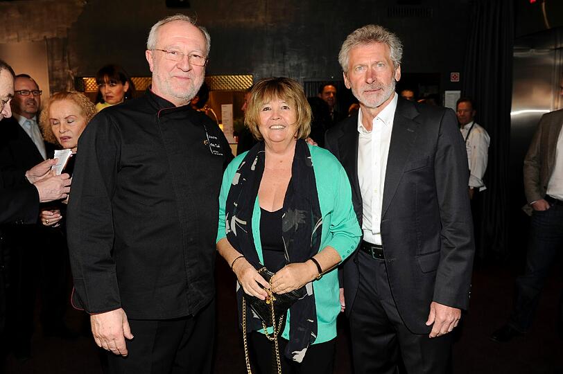 Otto Koch, Paul Breitner und Frau Monika auf der 181 Trüffel-Küchenparty.