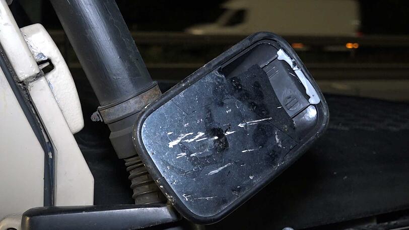 Bei der irren Fahrt des 34-Jährige wurden insgesamt drei Polizisten verletzt.