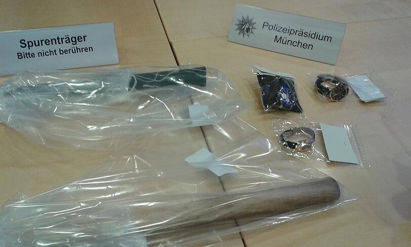 Axt und Vorschlaghammer: Mit diesen Werkzeugen haben die Räuber den Juwelier Chopard überfallen. Die Bilder.