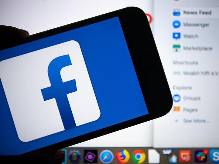 Facebook sieht sich seit dem US-Präsidentschaftswahlkampf 2016 Vorwürfen ausgesetzt, nicht genug gegen die Verbreitung von Fake-Konten zu tun.