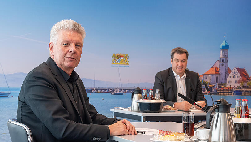 Münchens OB Dieter Reiter (links) und Bayerns Ministerpräsident Markus Söder bei einem früheren Treffen in der bayerischen Staatskanzlei.