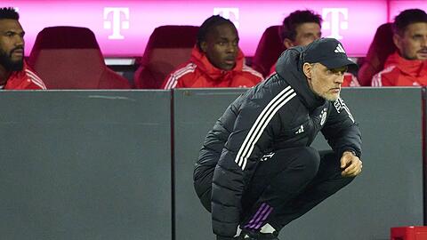 Thomas Tuchel kämpft mit dem FC Bayern darum, den Anschluss an Tabellenführer Leverkusen nicht zu verlieren.