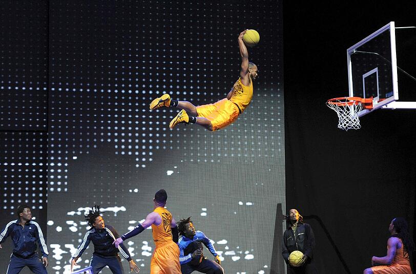 "Afrika! Afrika!" in der Olympiahalle: die Bilder!
