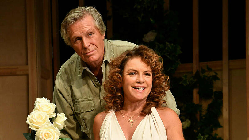 Christine Neubauer und Sigmar Solbach spielen Theater in München.