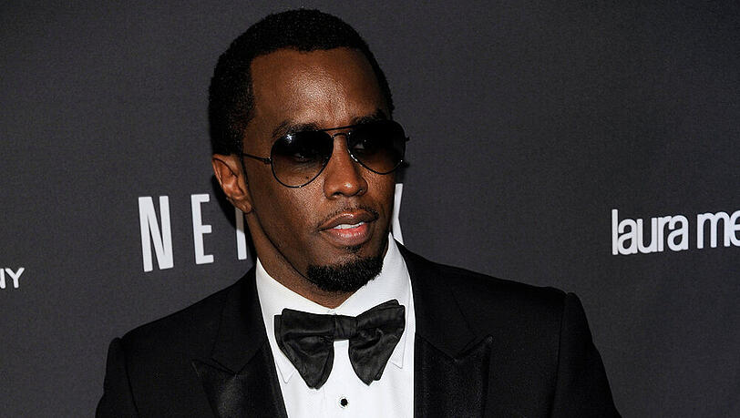 Sean "Diddy" Combs streitet die Vorwürfe ab, den Football-Trainer seines Sohnes angegriffen zu haben Sean "Diddy" Combs streitet die Vorwürfe ab, den Football-Trainer seines Sohnes angegriffen zu haben