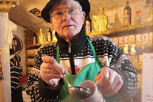 Der Christkindelsmarkt 2010 wird sein letzter sein: Sepp Kainz geht in Rente.
