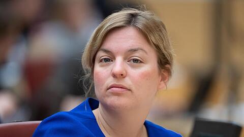 Grünen-Fraktionsvorsitzende Katharina Schulze nimmt an einer Plenarsitzung teil. Foto: Sven Hoppe/dpa/Archivbild