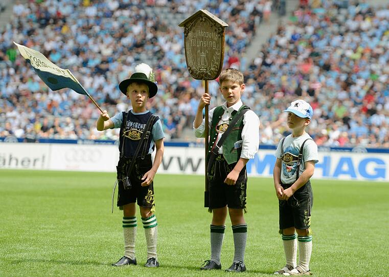 Die schönsten Bilder vom Löwen-Sieg gegen Jahn Regensburg beim Auftaktspiel