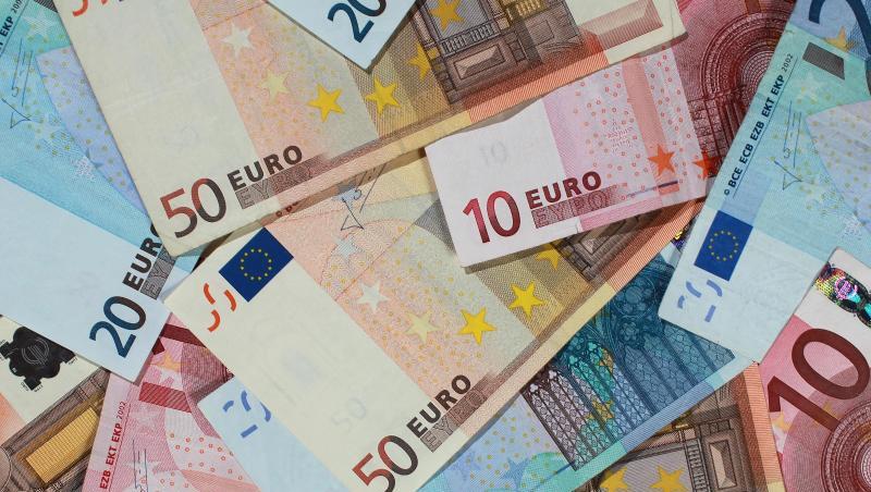 Der Staat soll seine öffentlichen Aufträge an Bedingungen für faire Bezahlung knüpfen, fordert der Deutsche Gewerkschaftsbund. Der Staat soll seine öffentlichen Aufträge an Bedingungen für faire Bezahlung knüpfen, fordert der Deutsche Gewerkschaftsbund.