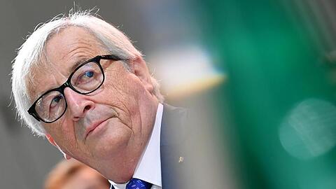 EU-Kommissionspräsident Jean-Claude Juncker erhält den "Freiheitspreis der Medien". Foto: Britta Pedersen/dpa-Zentralbild/Archiv