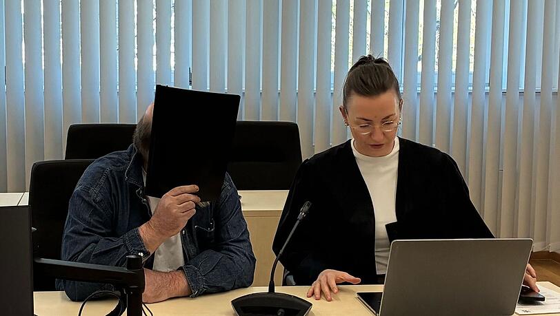 &Uuml;ber Jahre soll der Angeklagte unter anderem seine Stieftochter sexuell missbraucht haben.