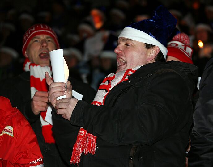 Adventssingen des TSV 1860 München im Grünwalder Stadion