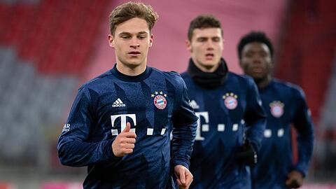 "Es ist für uns eine sehr große Chance, den sechsten Titel innerhalb eines Jahres zu holen", sagt Joshua Kimmich (l).