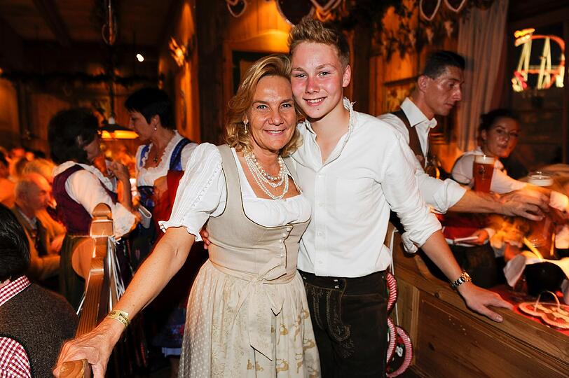 Susanne Porsche und Sohn Felix.