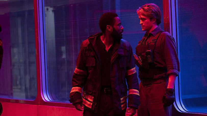 Die Hollywood-Stars John David Washington (l.) und Robert Pattinson sind in "Tenet" frühestens Mitte August zu sehen.