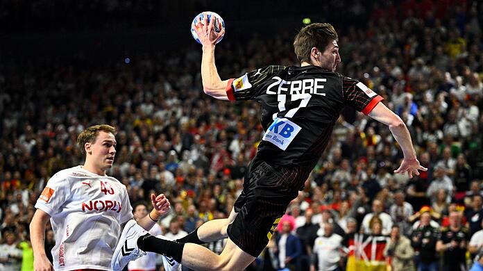 Lukas Zerbe durfte nach den Ausf&auml;llen von Timo Kastening und Kai H&auml;fner von Beginn an spielen.