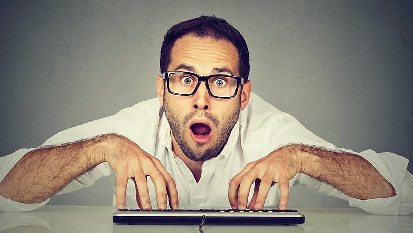 Lernen-mit-K-nstlicher-Intelligenz-Macht-KI-eigentlich-dumm-