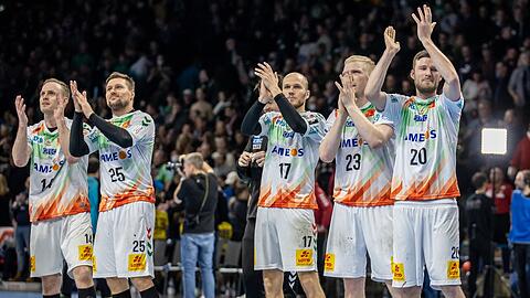 Die Handballer des SC Magdeburg gewannen in Paris.