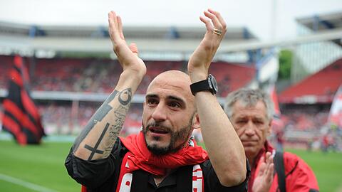 Nach fast zehn Jahren zurück beim "Club": Javier Pinola.